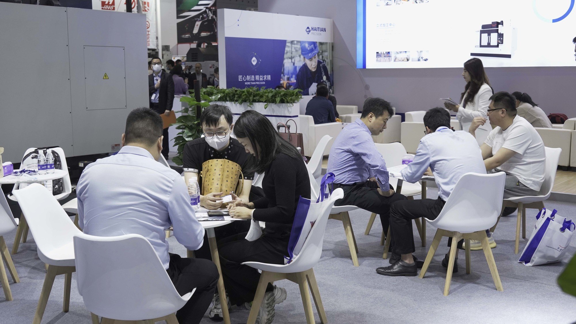 6t����(6TSPORTS)�����Źɷݹ�˾