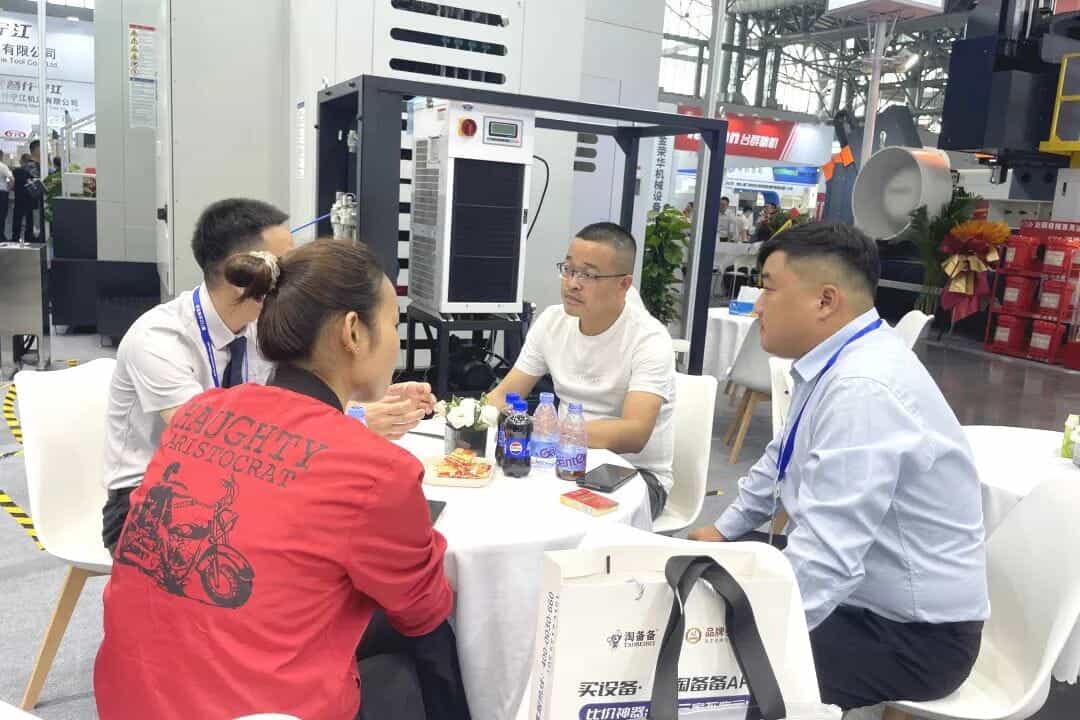 6t����(6TSPORTS)�����Źɷݹ�˾